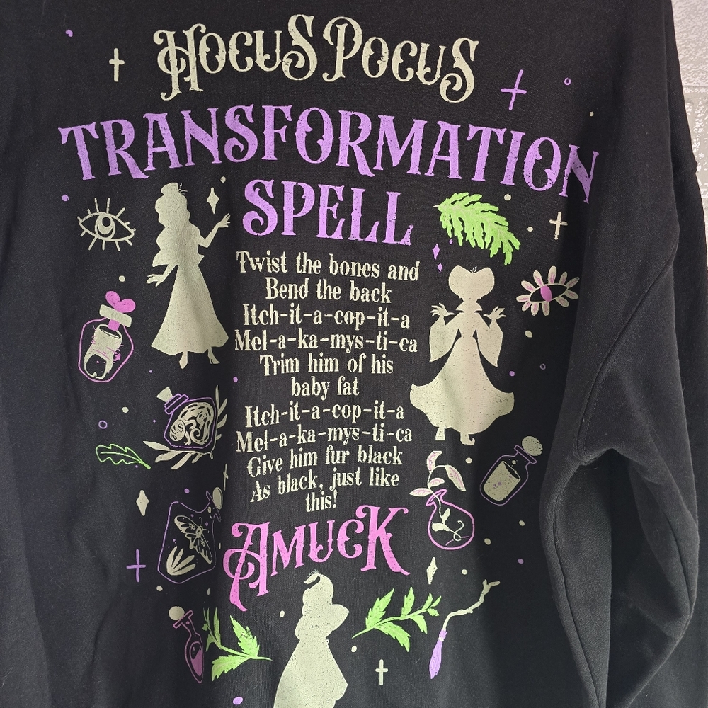 Disney Hocus Pocus Creature of the Night Black Sweatshirt Thackery Binx Cat Med. - Picture 5 of 7